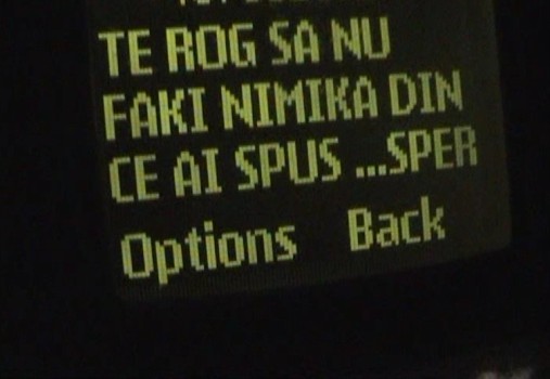 SMS trimis de iubita tanarului (c) eMM.ro